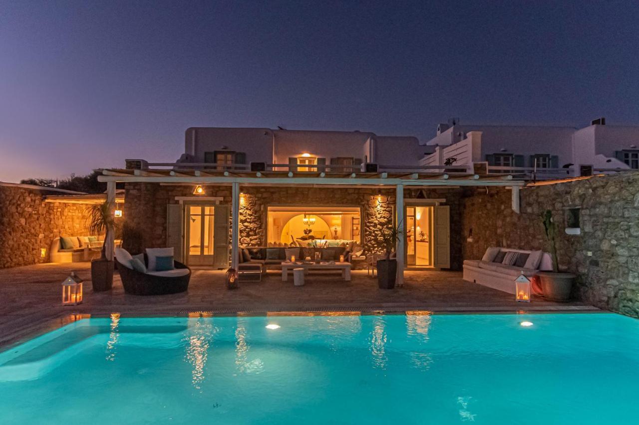 Mando Pool Villas W Sea Views - Five Bedrooms Super Paradise Beach  Exterior photo