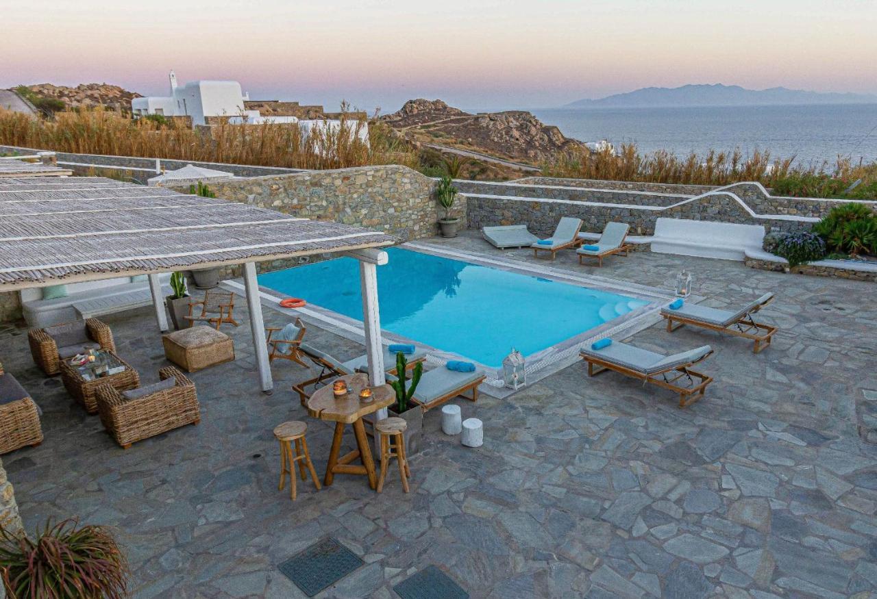 Mando Pool Villas W Sea Views - Five Bedrooms Super Paradise Beach  Exterior photo