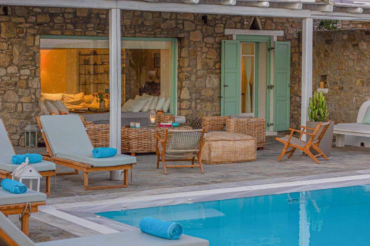 Mando Pool Villas W Sea Views - Five Bedrooms Super Paradise Beach  Exterior photo
