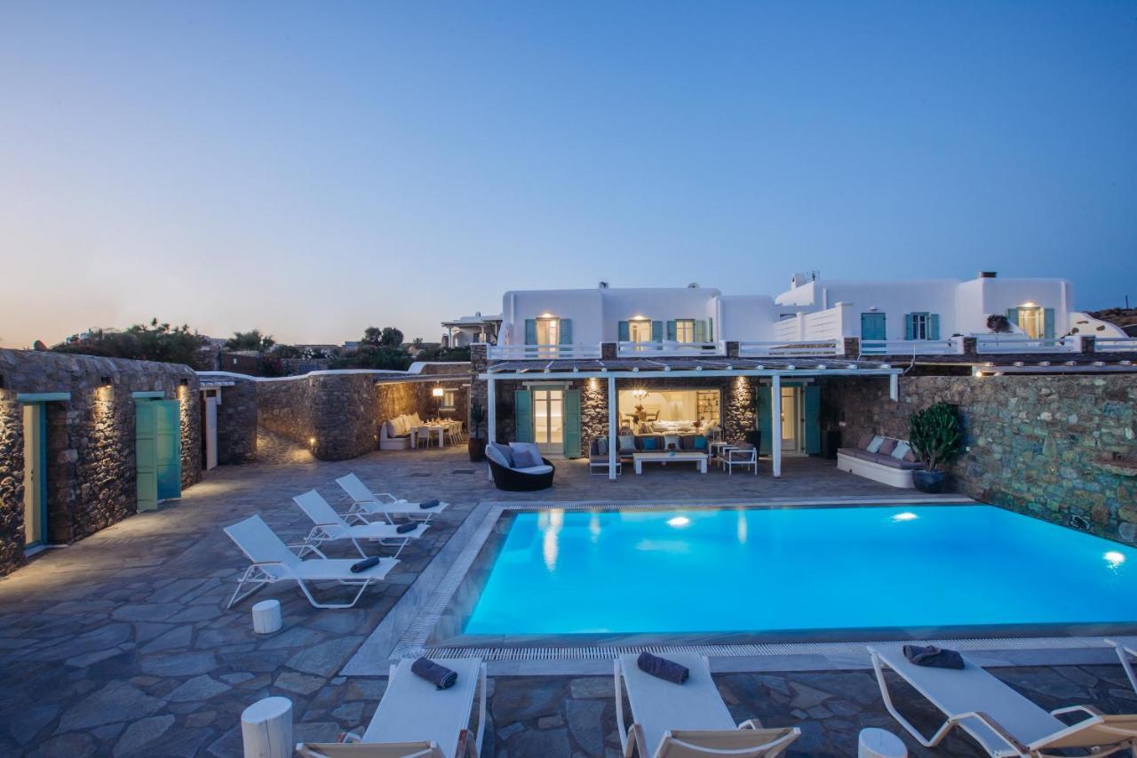 Mando Pool Villas W Sea Views - Five Bedrooms Super Paradise Beach  Exterior photo
