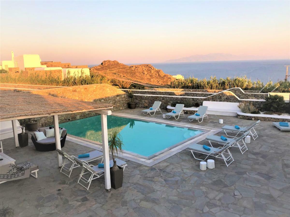 Mando Pool Villas W Sea Views - Five Bedrooms Super Paradise Beach  Exterior photo